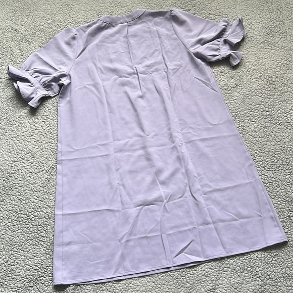 Famulily V Neck Puff Sleeve Solid Loose Fit Casual Summer Flowy Shirt Dress - Picture 9 of 11